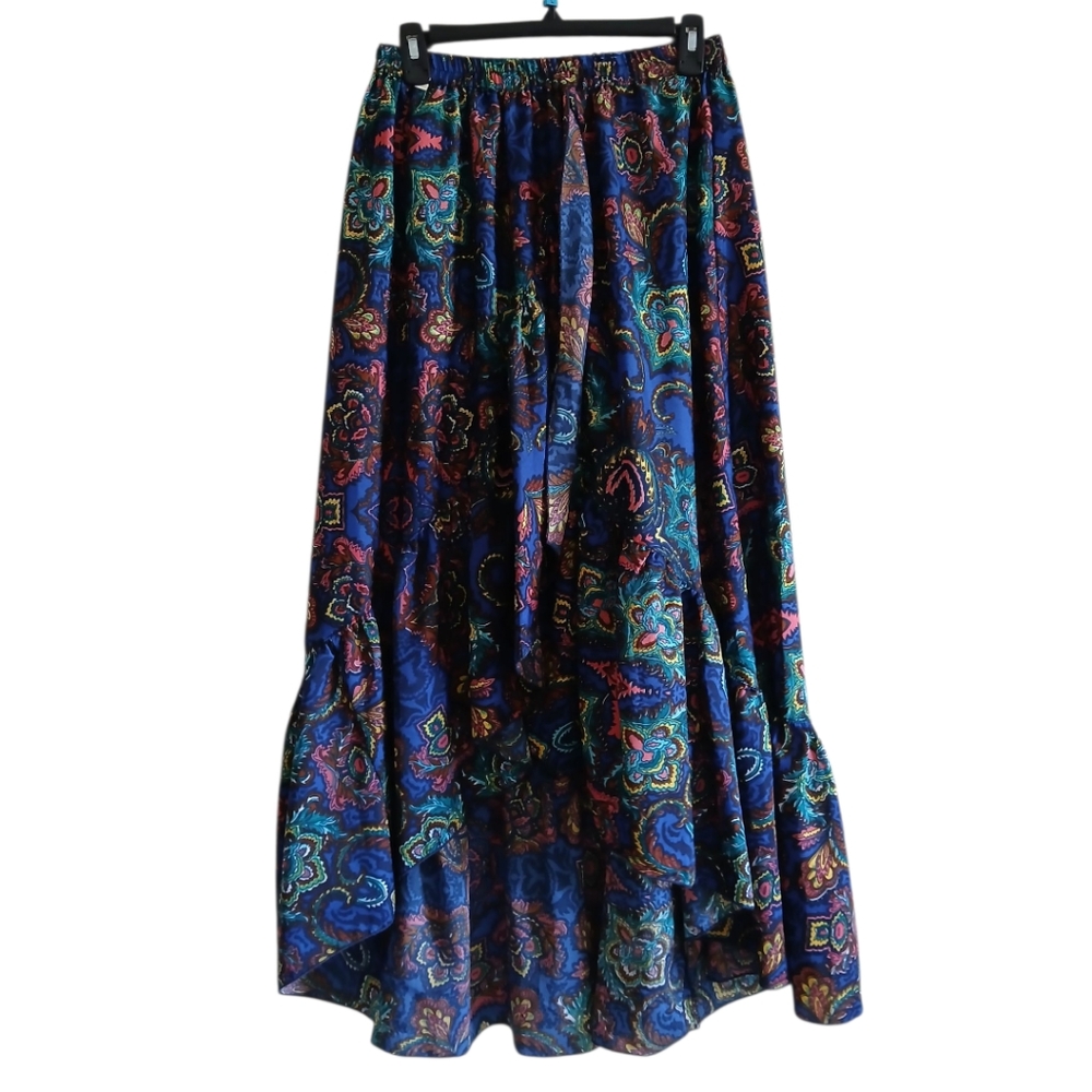 Lapagee overlapping skirt